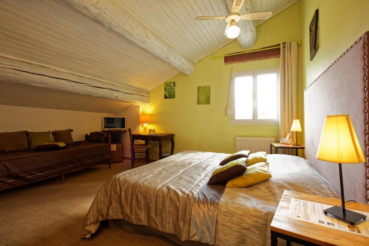 Logis Auberge De Tavel Exteriör bild